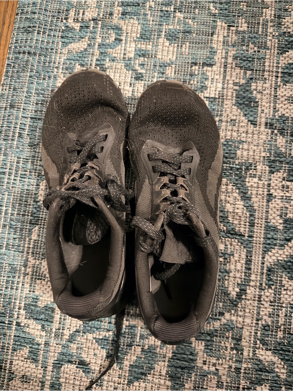 Reebok Men's Black Knit Training Sneakers